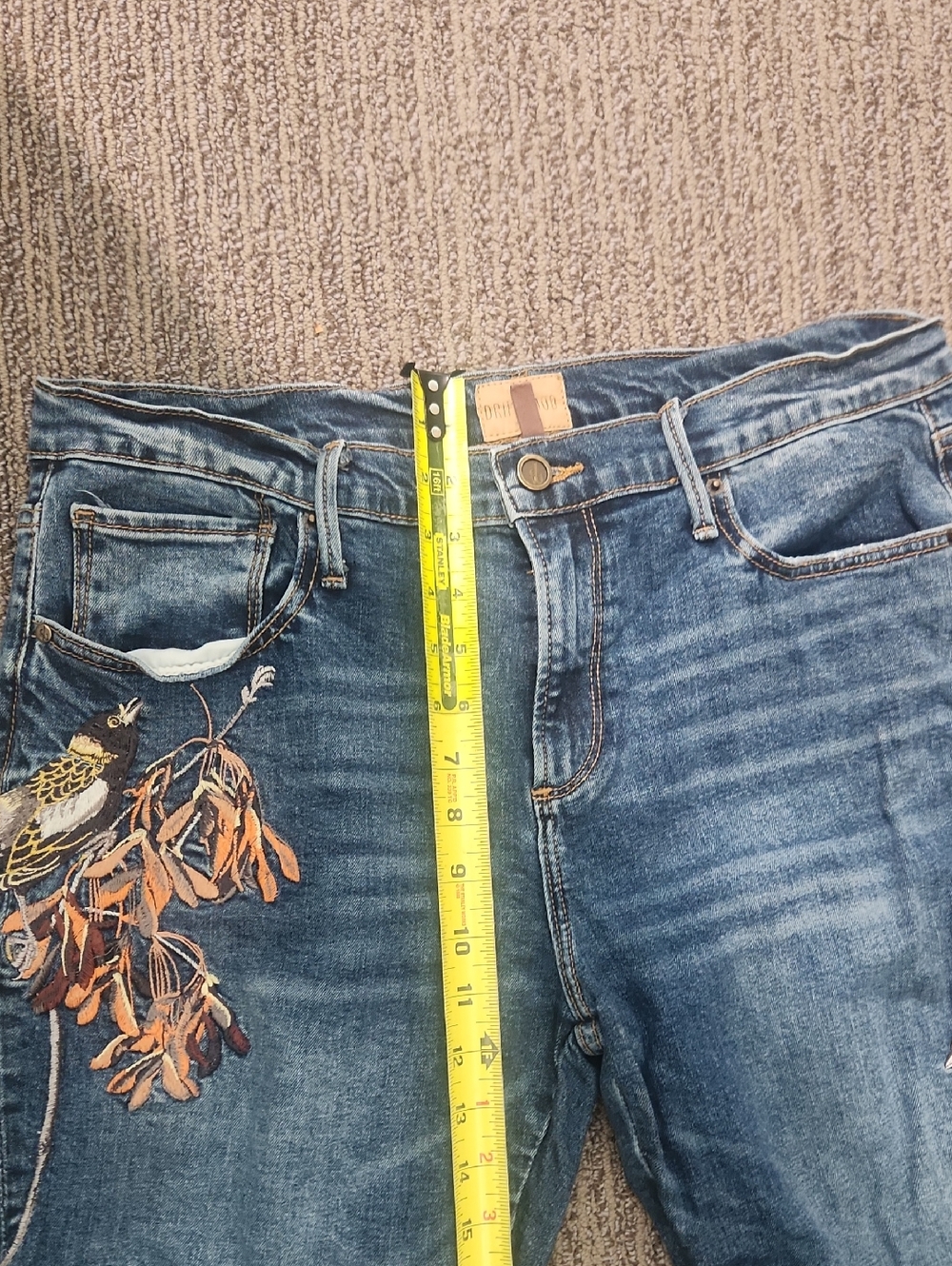 Driftwood Jackie Embroided Jeans Size 32 - Picture 11 of 16